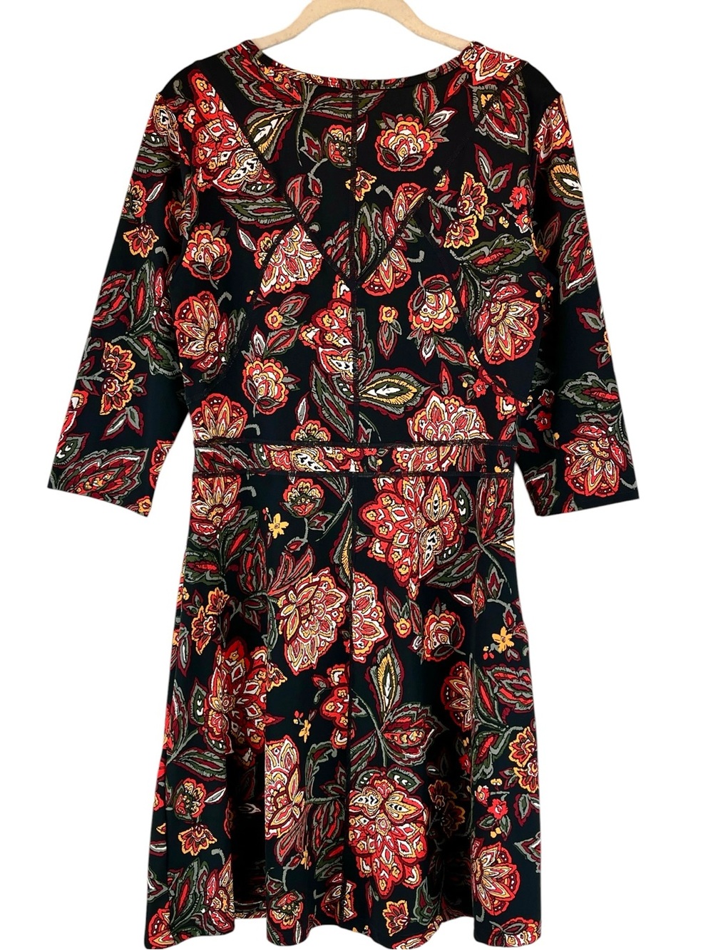 Title Nine Dream 3/4 Sleeve Dress Floral Black Red Gold Fit & Flare Sz M - Picture 4 of 11